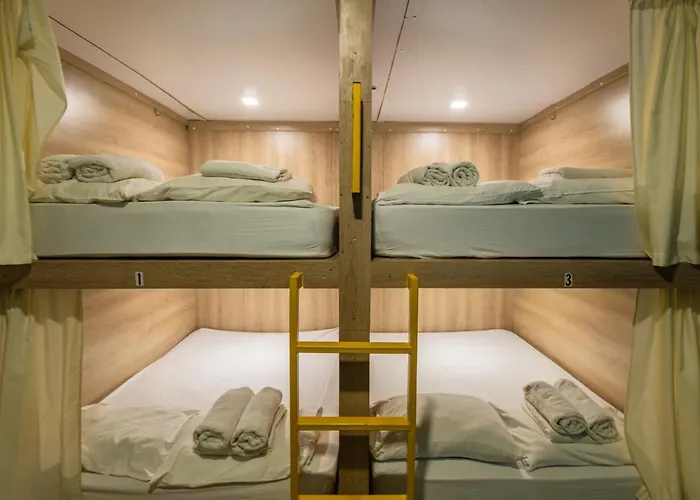 Hostel The Pod 33