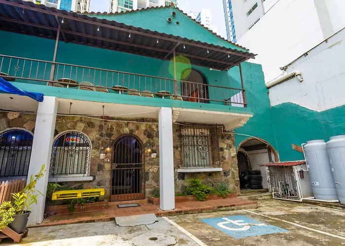 Hostel The Pod 33